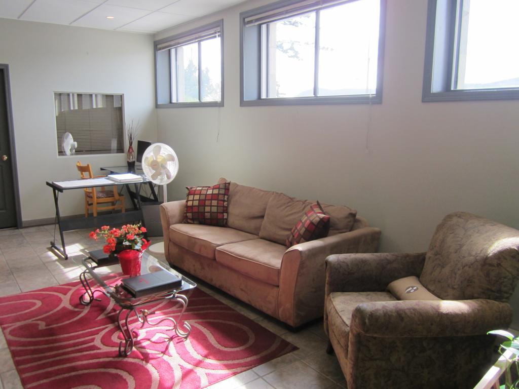 Ramada By Wyndham Williams Lake Buitenkant foto