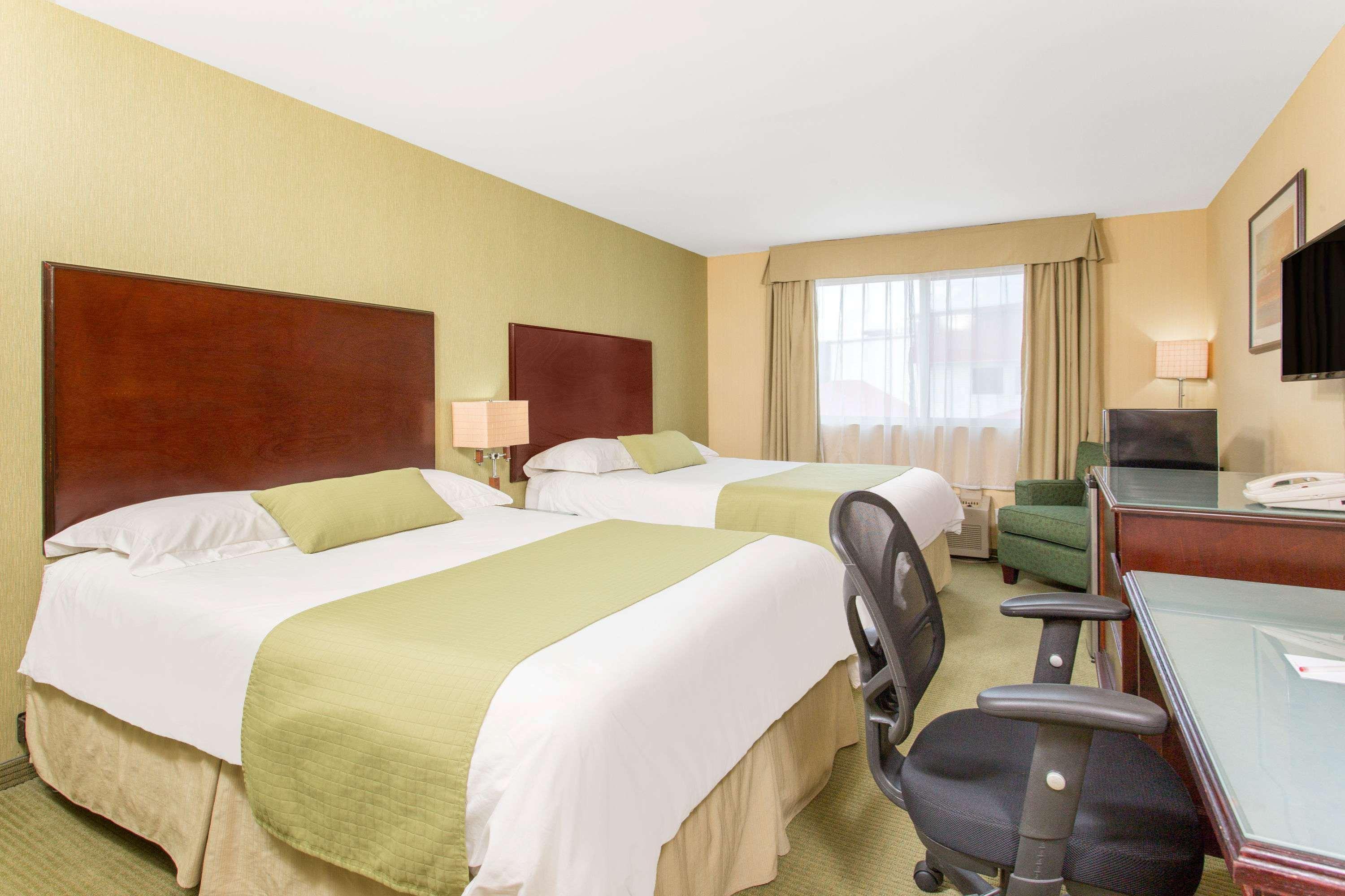 Ramada By Wyndham Williams Lake Buitenkant foto