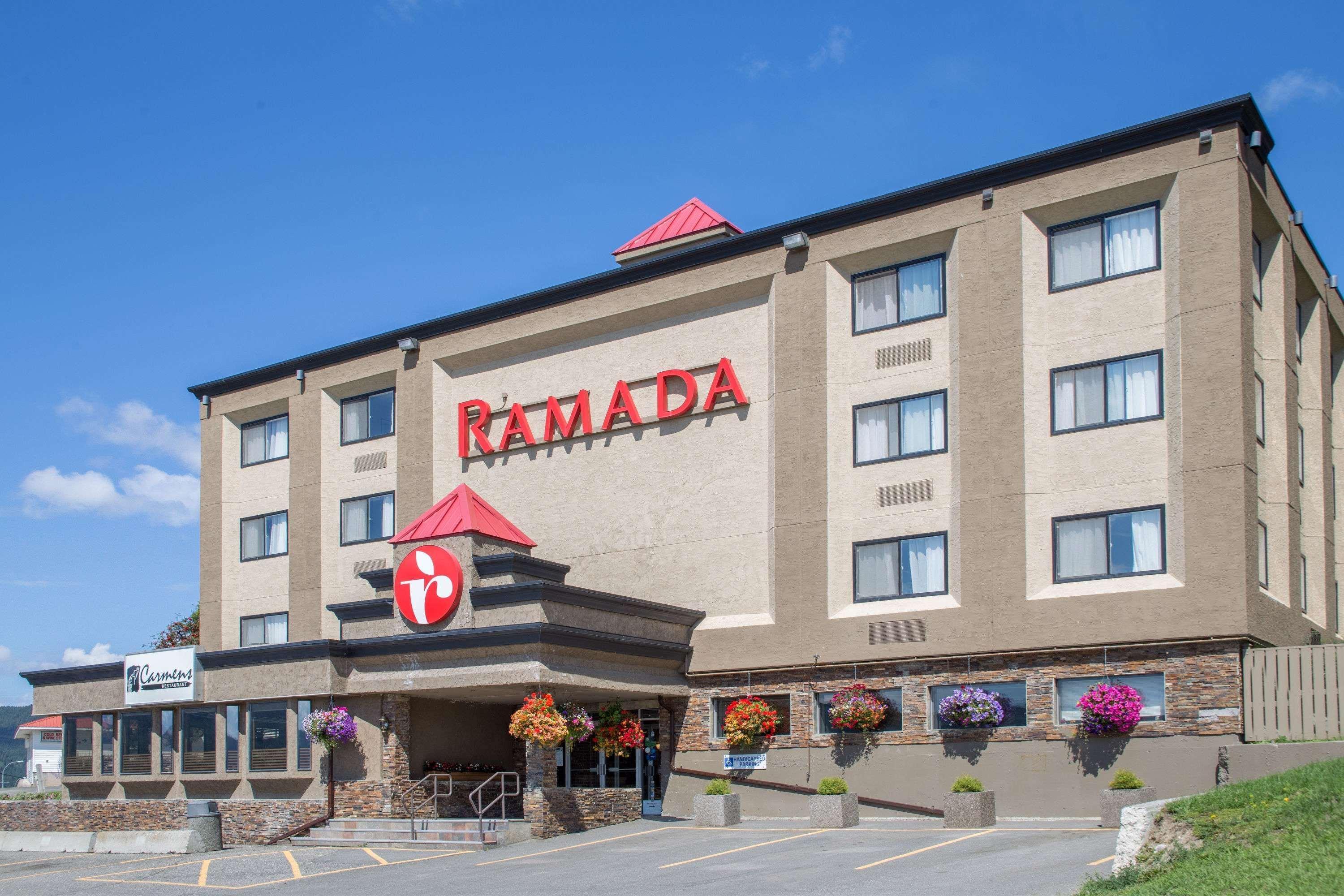 Ramada By Wyndham Williams Lake Buitenkant foto