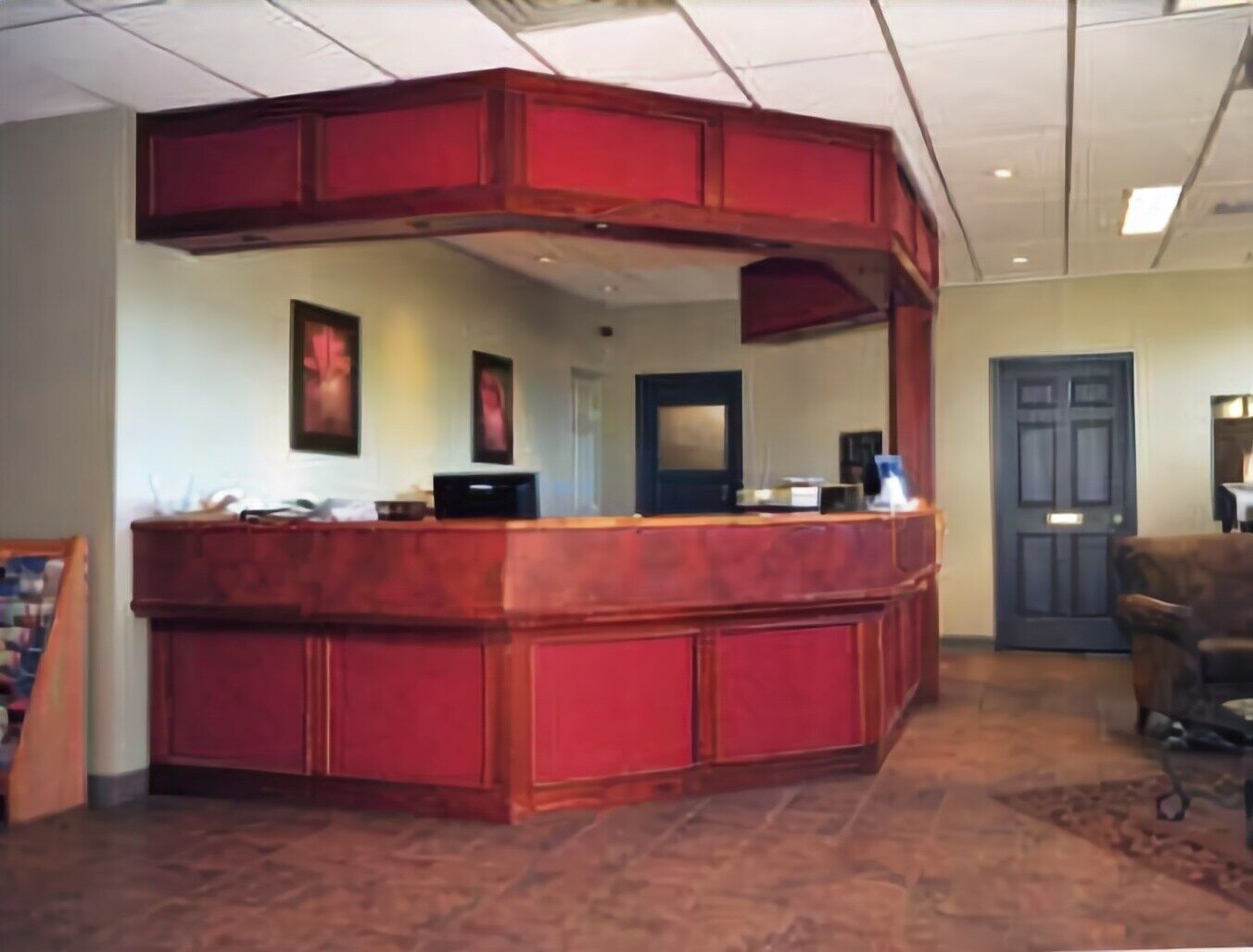 Ramada By Wyndham Williams Lake Buitenkant foto