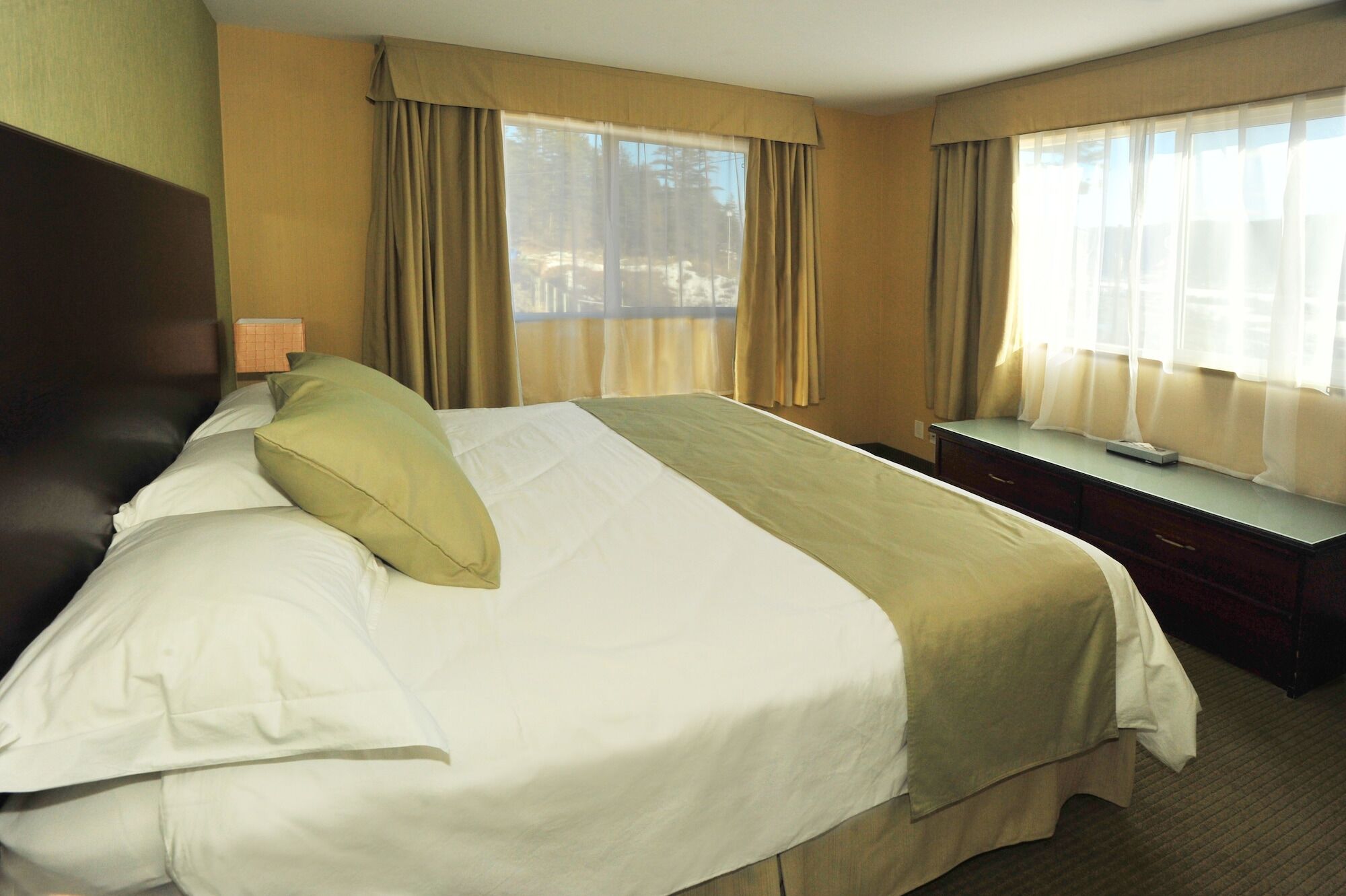 Ramada By Wyndham Williams Lake Buitenkant foto